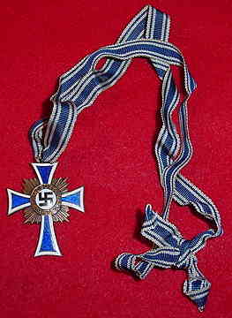 Nazi Mothers Cross in Bronze