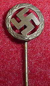 Nazi Swastika Stickpin
